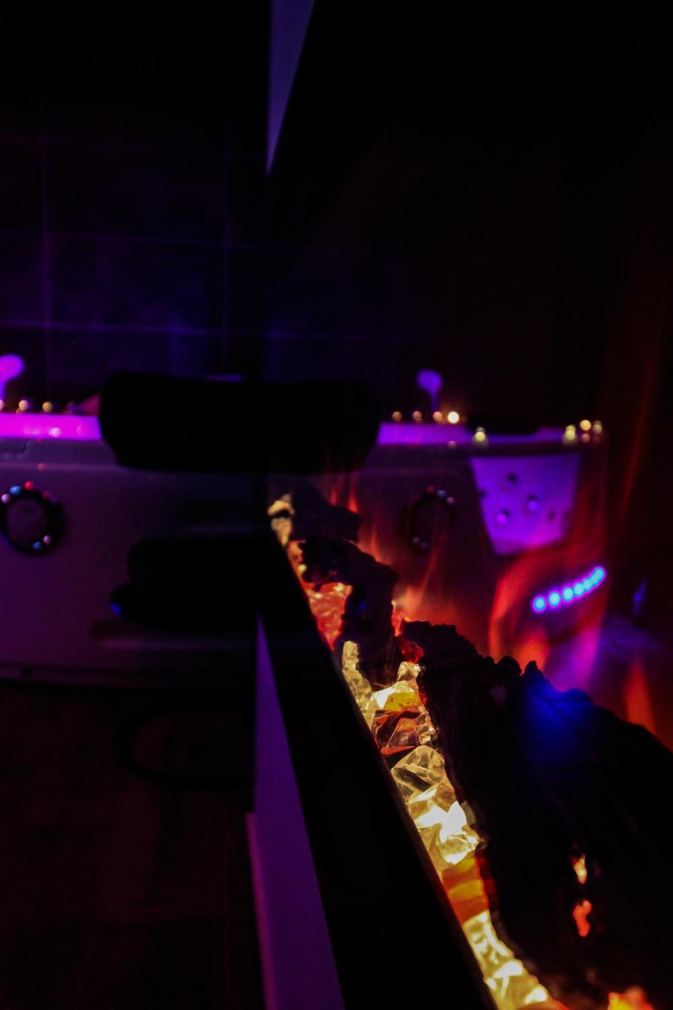 Loveroomxspa Bourg-Saint-Christophe Zewnętrze zdjęcie