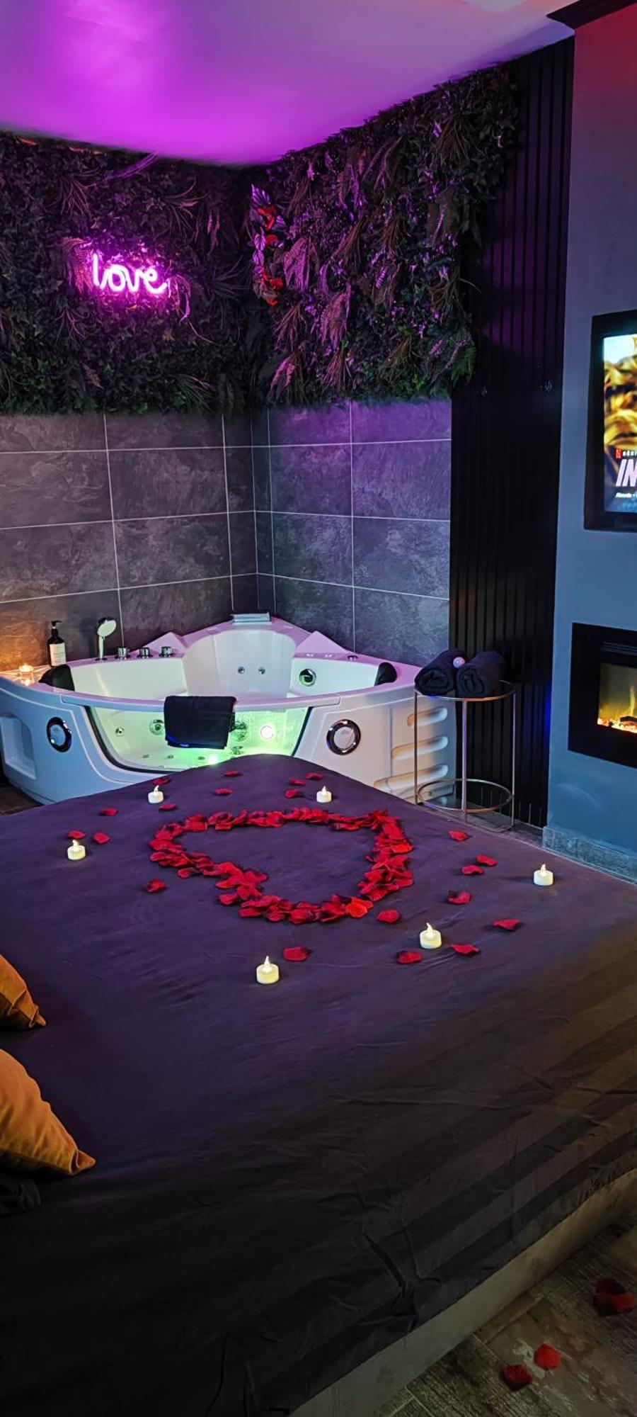 Loveroomxspa Bourg-Saint-Christophe Pokój zdjęcie