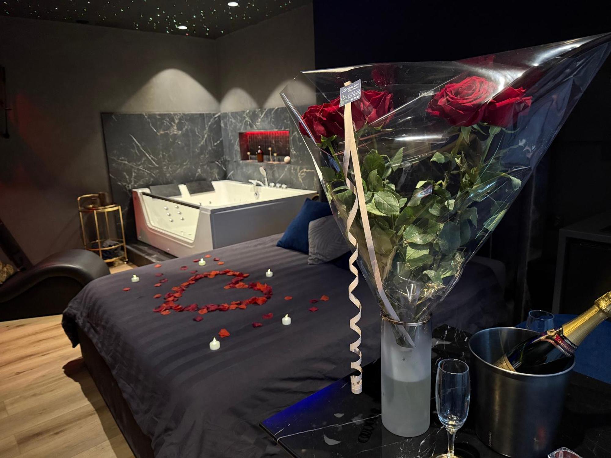 Loveroomxspa Bourg-Saint-Christophe Zewnętrze zdjęcie